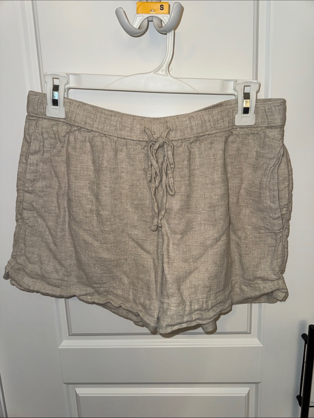Abercrombie Linen Blend Khaki Shorts - Smal